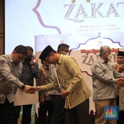 Momen Bank Mega Syariah Salurkan Zakat Korporasi Rp17,6 M