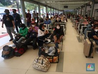Puncak Libur Nataru, 38.000 Orang Mudik Pakai Kereta Hari Ini