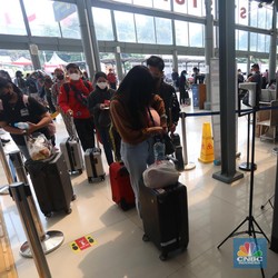 PeduliLindungi Raib, Naik Kereta Api Wajib Bawa Surat Vaksin!