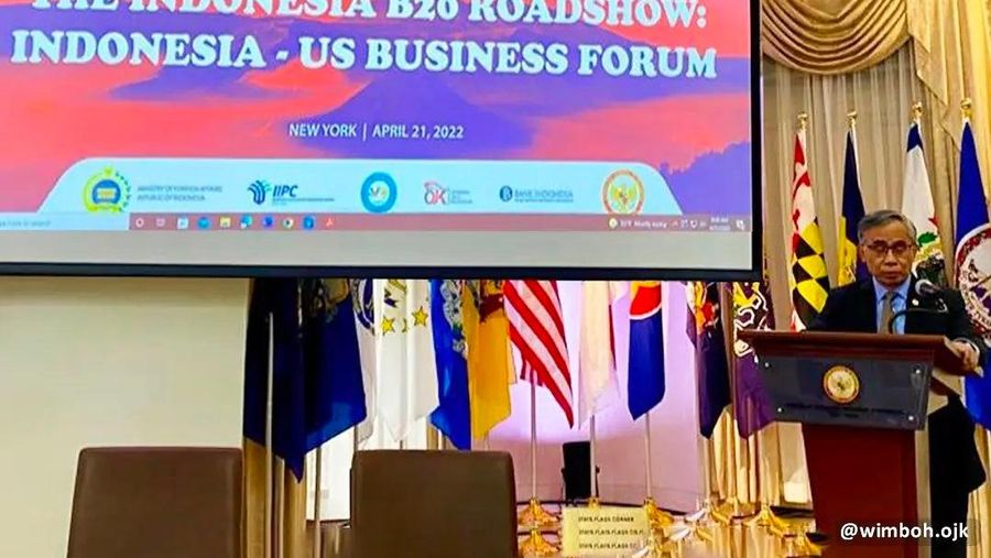 Wimboh Santoso dalam acara Bussines Forum di New York. (Tangkapan layar ig @wimbohsantoso)