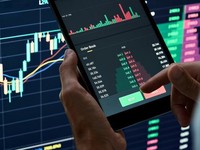 Mau Kaya dari Trading Saham? Pahami Ini