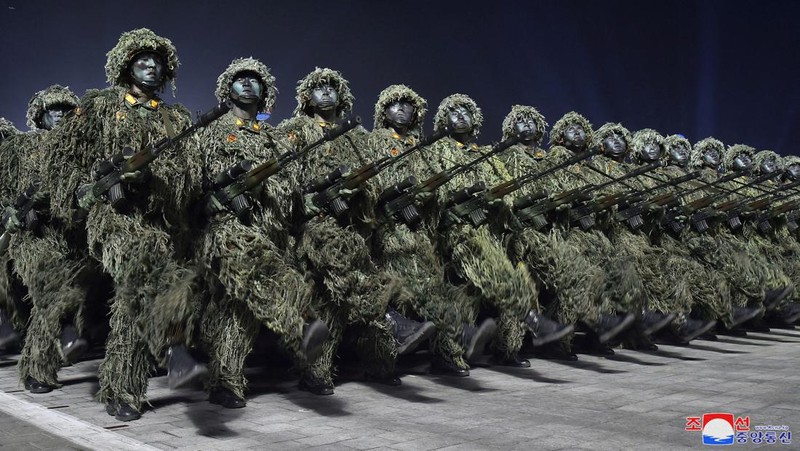 Parade militer Korea Utara (via REUTERS/KCNA)