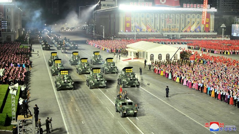 Parade militer Korea Utara (via REUTERS/KCNA)