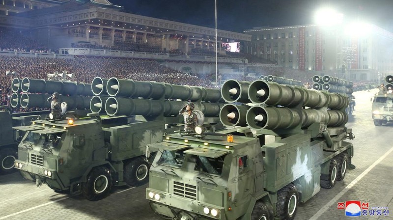Parade militer Korea Utara (via REUTERS/KCNA)