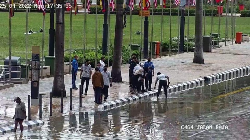 Banjir di Kuala Lumpur, Malaysia. (Tangkapan layar Twitter @DBKL2u)