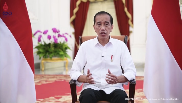 Keterangan Presiden Jokowi Mengenai Larangan Ekspor Minyak Goreng Keterangan Presiden Jokowi Mengenai Larangan Ekspor Minyak Goreng