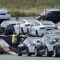 Tesla Cari Restu Pemegang Saham Mau Stock Split 1:3