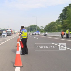 Padat Kendaraan, Tol Layang MBZ Ditutup Sementara