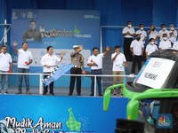 Erick Ungkap Biang Kerok Kemacetan Parah di Pelabuhan Merak