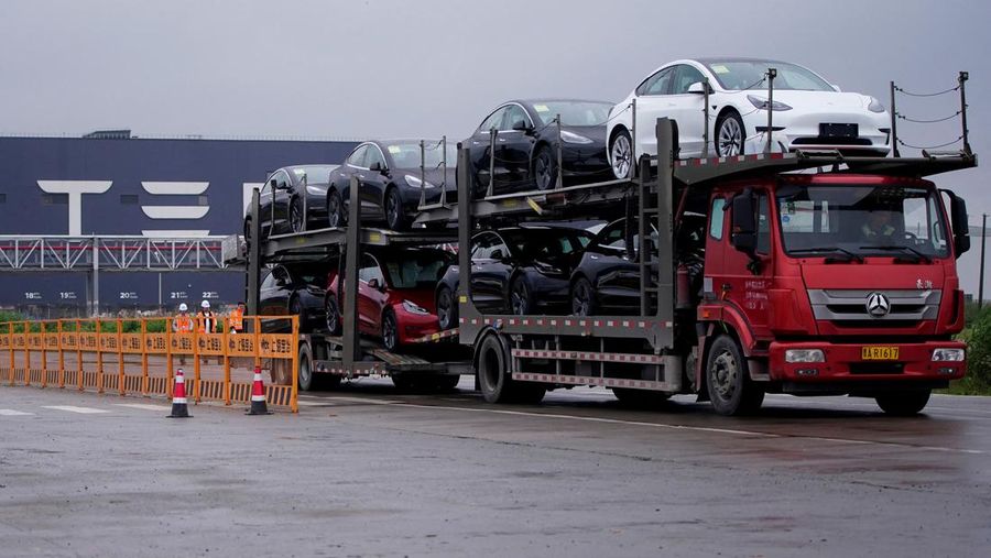 Pabrik Tesla (ASSOCIATED PRESS/Michael Macor)
