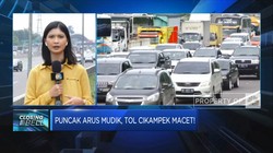 Puncak Arus Mudik, Tol Cikampek Macet!