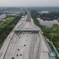Arus Mudik di Gerbang Tol Cikampek Utama: Sepi & Lancar