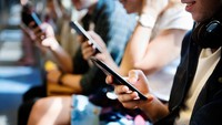 Layar HP Sering Terlihat Orang Sebelah? Galaxy S26 Ultra Punya Solusinya 
