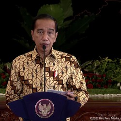 Pusingnya Jokowi, 2022-2023 Ekonomi Hadapi Gejolak Berat
