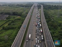 Polisi Setop One Way-Contralflow KM 70 Hingga GT Kalikangkung