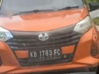 Ramai Motor Naik Mobil, Cek Aturan Muatan Maksimal Kendaraan