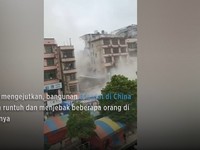 Video: Bruk! Bangunan 6 Lantai di China Tengah Runtuh