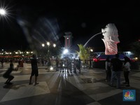 Mudik ke Madiun Berasa Lagi di Singapura, ada Patung Merlion