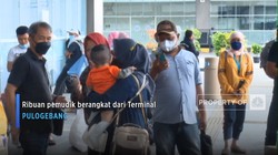 H-1 Lebaran,Terminal Pulogebang Dipadati Ribuan Pemudik