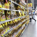 Harga Minyak Goreng Beneran Turun? Cek Harga Terbaru di Sini!