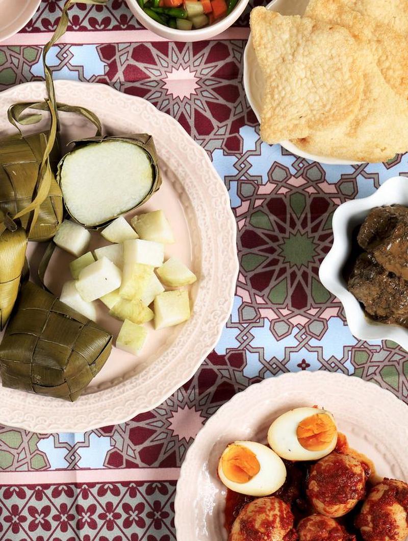7 Tips Makan Sehat Saat Lebaran agar Berat Badan Tetap Terjaga