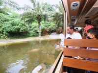 Keseruan Jokowi, Jam Ethes & Keluarga Saat Libur Lebaran