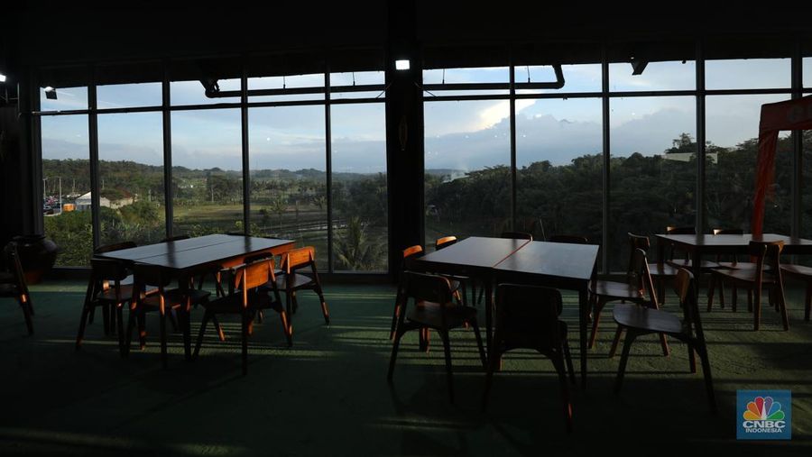 Suasana rest area 456 Jalan Tol Semarang-Solo, Jawa tengah. (CNBC Indonesia/ Tri Susilo)