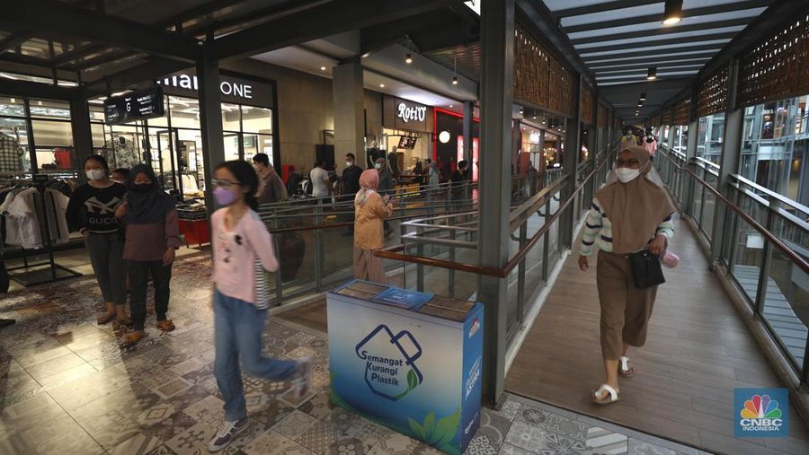Suasana rest area 456 Jalan Tol Semarang-Solo, Jawa tengah. (CNBC Indonesia/ Tri Susilo)
