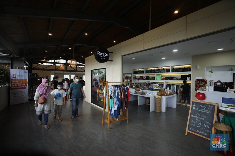 Suasana rest area 456 Jalan Tol Semarang-Solo, Jawa tengah. (CNBC Indonesia/ Tri Susilo)