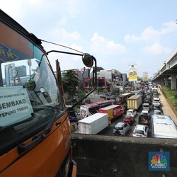 Catat! Truk Raksasa Dilarang Berkeliaran Saat Arus Mudik