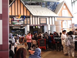 Serunya Liburan di Trans Snow World Bekasi