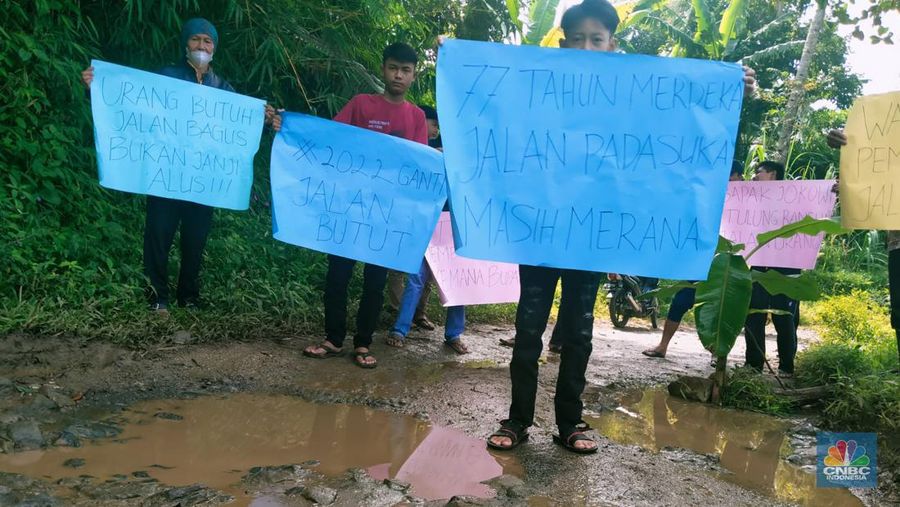 Jalan Rusak di Cianjur, Jabar
