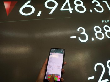 Duh Kacau! IHSG Longsor 2% Nih