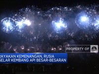 Pesta Kembang Api Ramaikan Perayaan Hari Kemenangan Rusia