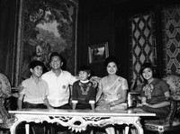 Ini Marcos Jr, Anak Eks Diktator yang Menang Pemilu Filipina