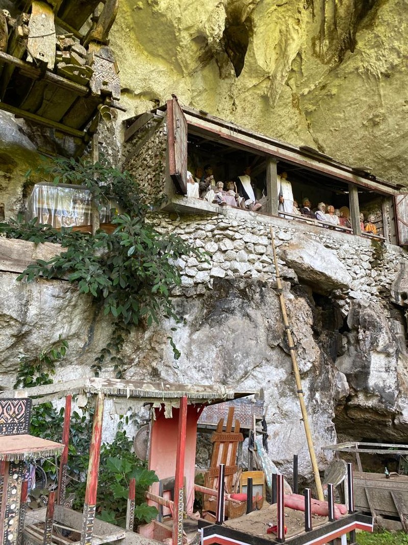 Goa Londa yang merupakan salah satu makam yang diperuntukkan khusus bagi para leluhur Toraja dan keturunannya yang sudah berumur hingga ratusan tahun. (CNBC Indonesia/Sasa) Goa Londa yang merupakan salah satu makam yang diperuntukkan khusus bagi para leluhur Toraja dan keturunannya yang sudah berumur hingga ratusan tahun. (CNBC Indonesia/Sasa)