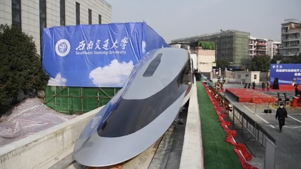 China Makin Tak Terkalahkan, Jaringan Kereta Cepat Tembus 50.000 Km