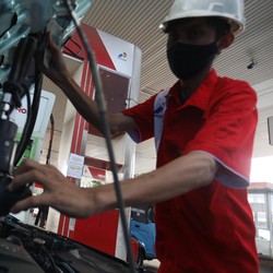 Siap-Siap Bahlil Bakal Gencarkan Lagi Pom 'Bensin' Gas!
