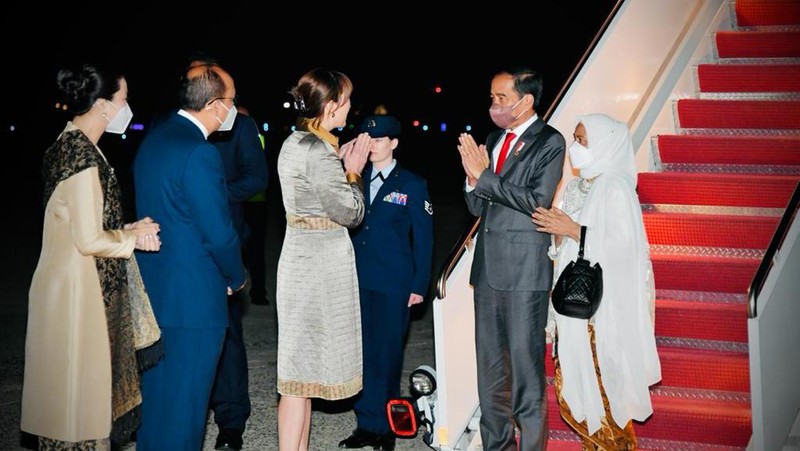 Presiden dan Ibu Iriana Jokowi tiba di Washington DC (Muchlis Jr - Biro Pers Sekretariat Presiden)