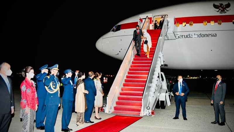 Presiden dan Ibu Iriana Jokowi tiba di Washington DC (Muchlis Jr - Biro Pers Sekretariat Presiden)