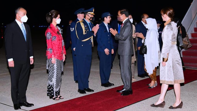 Presiden dan Ibu Iriana Jokowi tiba di Washington DC (Muchlis Jr - Biro Pers Sekretariat Presiden)