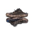 Balenciaga Jual Sneaker Compang-Camping, Ada yang Mau Beli?