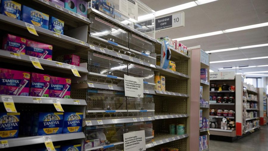 Empty shelves show a shortage of baby formula at a CVS store in San Antonio, Texas, U.S. May 10, 2022.  REUTERS/Kaylee Greenlee Beal      TPX IMAGES OF THE DAY