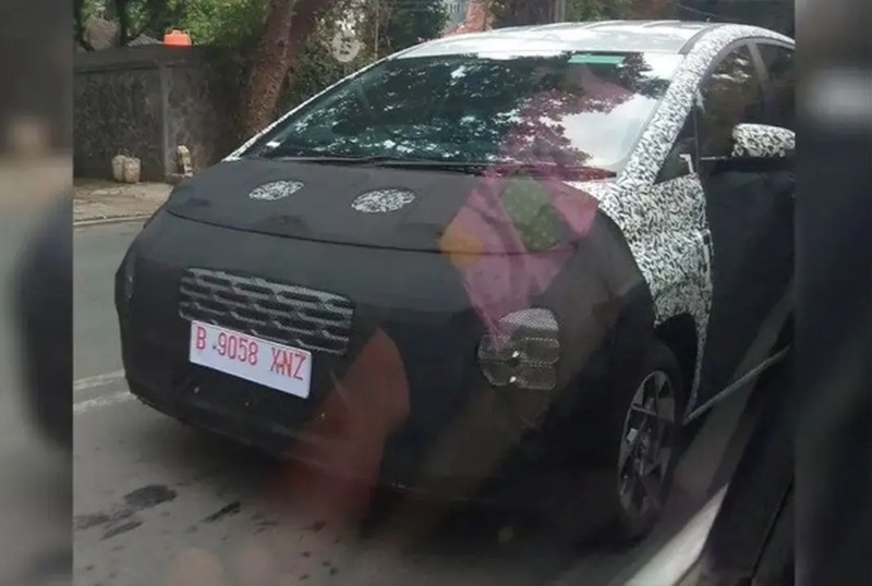 Hyundai Stargazer (Instagram/gaadiwaadi) Hyundai Stargazer (Instagram/gaadiwaadi)