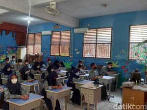 Prabowo Setujui PPDB Jadi SPMB