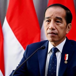 Jokowi Beri 'Kejutan Besar' 2 Hari Lagi! Ada Apa Ini?
