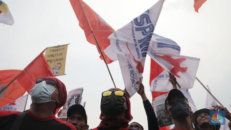 Demo Buruh 14 Mei 2022 (CNBC Indonesia/Muhammad Sabki)