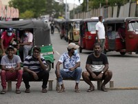 Ekonomi Sri Lanka Hancur Lebur, Kini Minta Bantuan Putin
