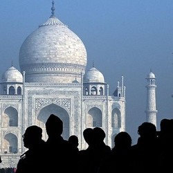 Mengapa India Memilih 