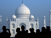 Mengapa India Memilih 